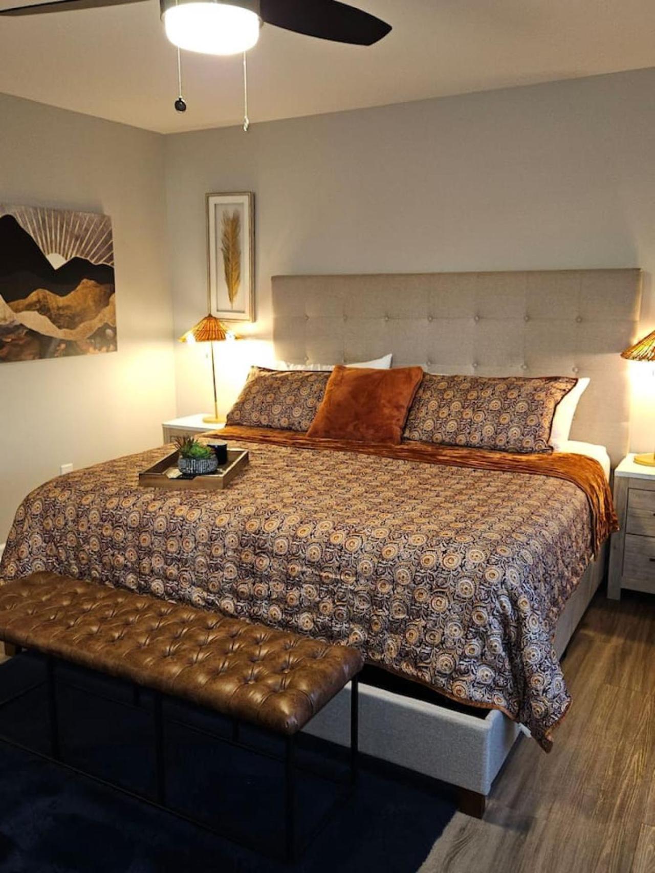 New Luxe Apt 3Br Downtown Fay Unit B Феєтвілл Екстер'єр фото